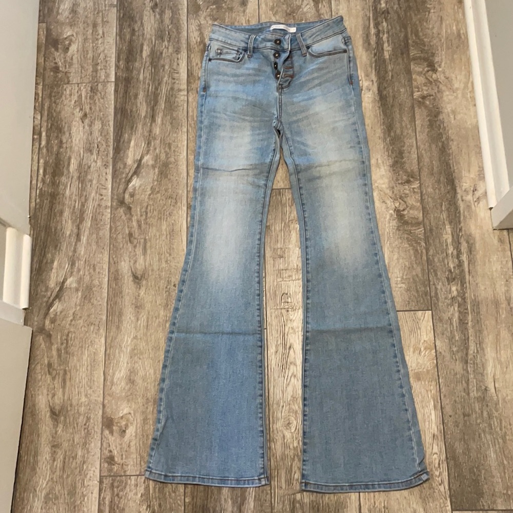 SZ 24 melrose&market highrise buttonup flare jeans